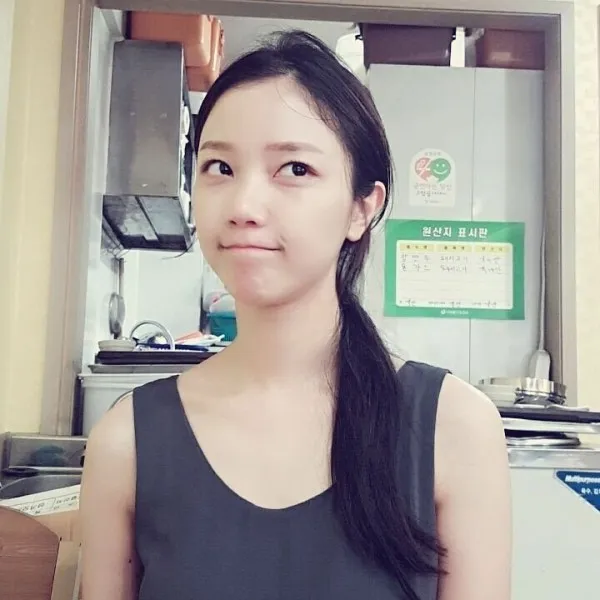 미소가 이쁜 김규선